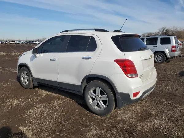 3GNCJLSB7HL264042 2017 CHEVROLET TRAX - Image 2