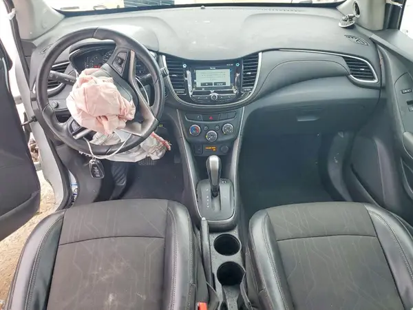 3GNCJLSB7HL282248 2017 CHEVROLET TRAX - Image 8