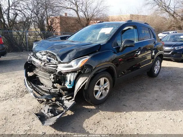 3GNCJLSB7HL290317 2017 CHEVROLET TRAX - Image 2