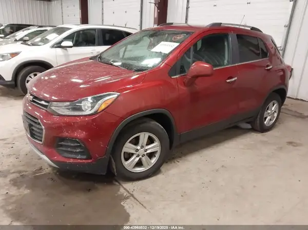 3GNCJLSB7JL154632 2018 CHEVROLET TRAX - Image 2