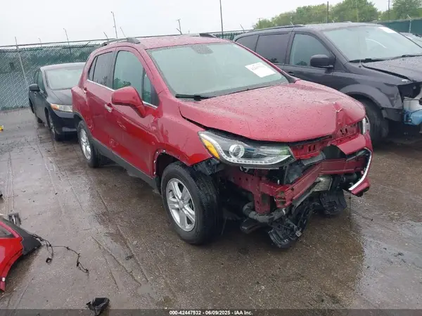 3GNCJLSB7JL162956 2018 CHEVROLET TRAX - Image 1