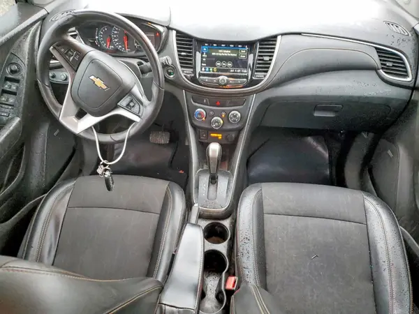 3GNCJLSB7JL167056 2018 CHEVROLET TRAX - Image 8