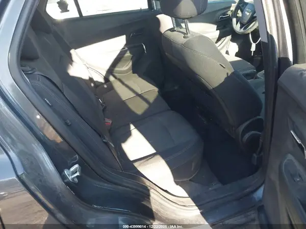 3GNCJLSB7JL210374 2018 CHEVROLET TRAX - Image 8