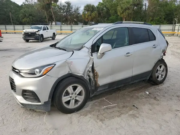 3GNCJLSB7JL214571 2018 CHEVROLET TRAX - Image 1