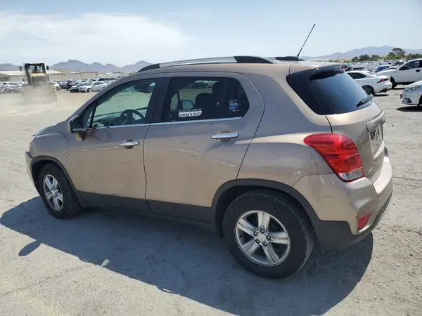 3GNCJLSB7JL226722 2018 CHEVROLET TRAX - Image 2
