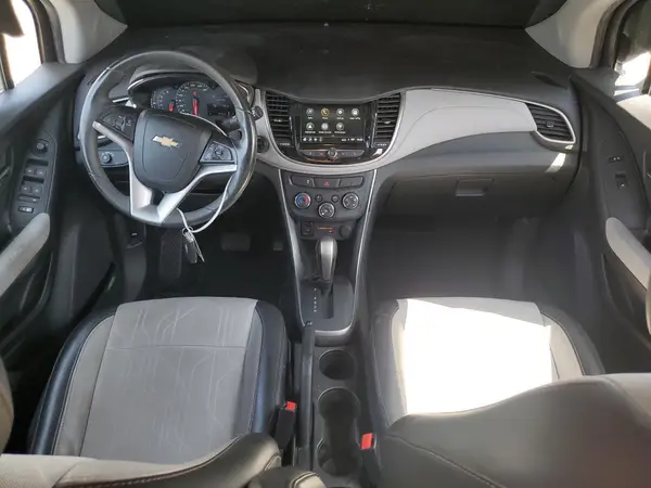 3GNCJLSB7JL226722 2018 CHEVROLET TRAX - Image 8