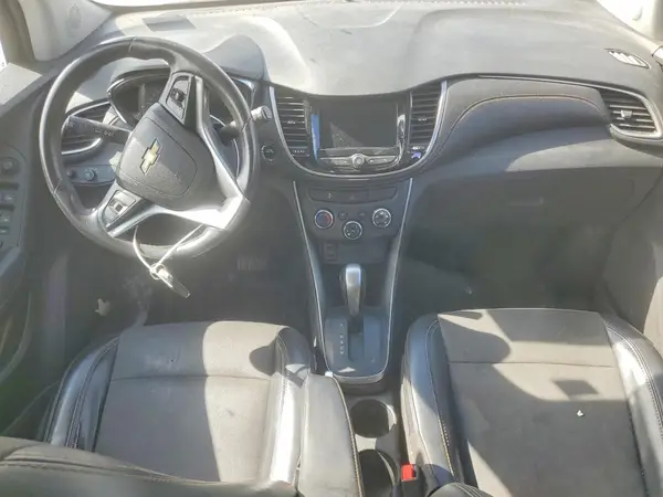 3GNCJLSB7JL254679 2018 CHEVROLET TRAX - Image 8