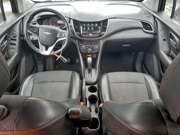 3GNCJLSB7JL263513 2018 CHEVROLET TRAX - Image 8