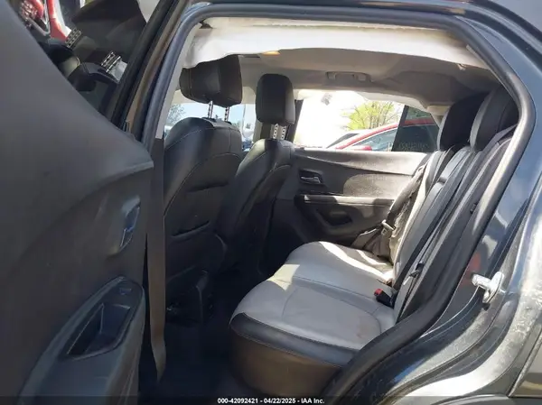 3GNCJLSB7JL264659 2018 CHEVROLET TRAX - Image 8