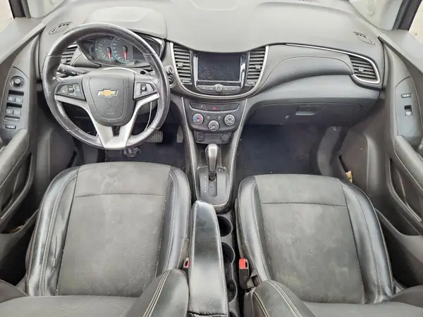 3GNCJLSB7JL267626 2018 CHEVROLET TRAX - Image 8