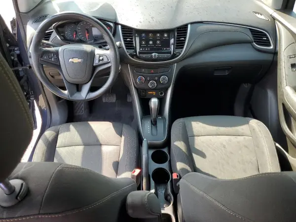3GNCJLSB7JL355057 2018 CHEVROLET TRAX - Image 8