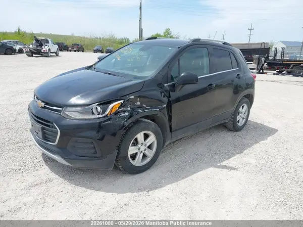 3GNCJLSB7JL366429 2018 CHEVROLET TRAX - Image 2
