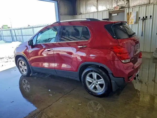 3GNCJLSB7JL368343 2018 CHEVROLET TRAX - Image 2