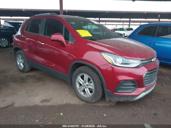 3GNCJLSB7JL373672 2018 CHEVROLET TRAX - Image 1