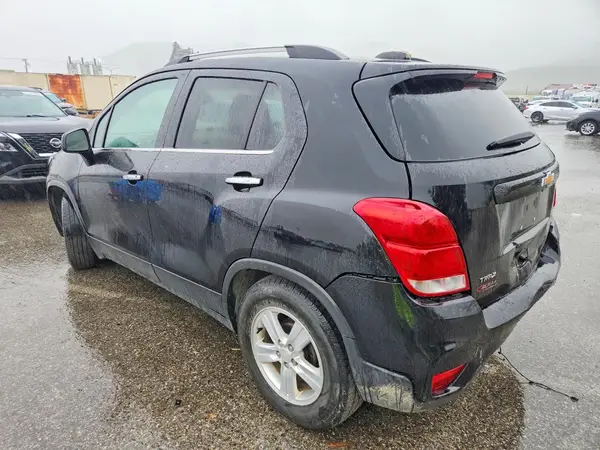 3GNCJLSB7JL376295 2018 CHEVROLET TRAX - Image 2