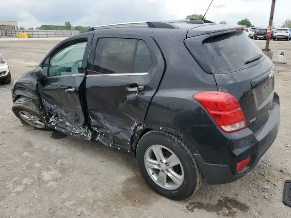 3GNCJLSB7JL389760 2018 CHEVROLET TRAX - Image 2