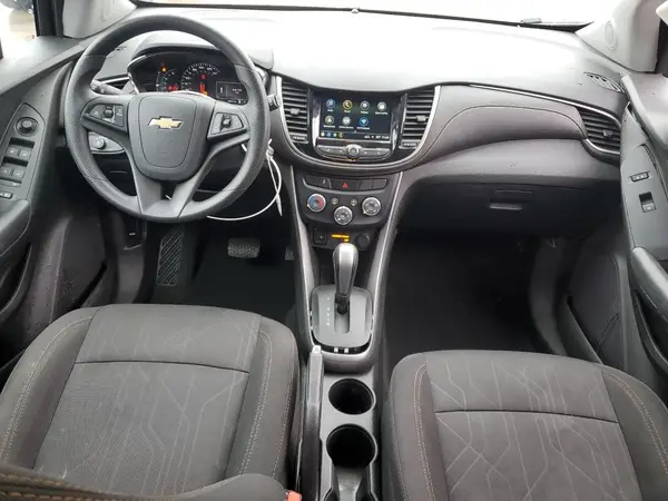 3GNCJLSB7JL413801 2018 CHEVROLET TRAX - Image 8