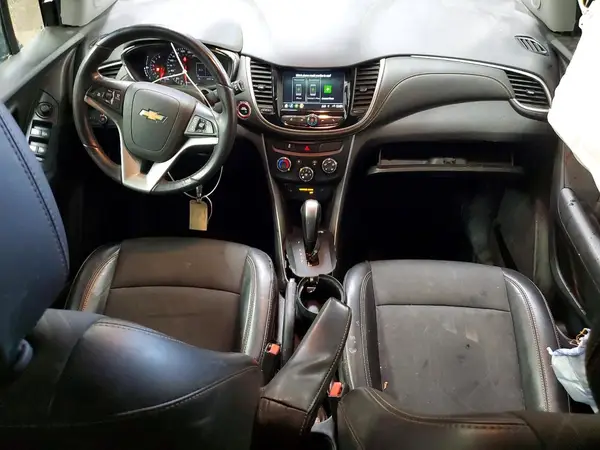 3GNCJLSB7KL115203 2019 CHEVROLET TRAX - Image 8