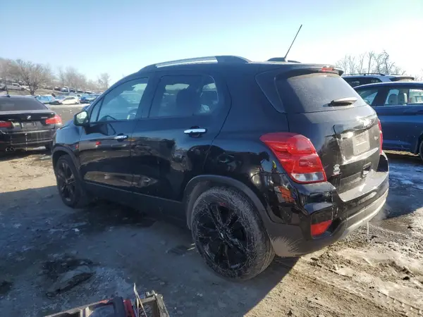 3GNCJLSB7KL134110 2019 CHEVROLET TRAX - Image 2