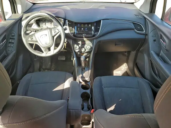 3GNCJLSB7KL142093 2019 CHEVROLET TRAX - Image 8