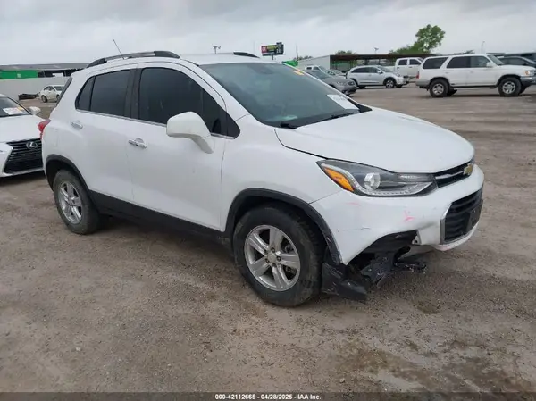 3GNCJLSB7KL150095 2019 CHEVROLET TRAX - Image 1
