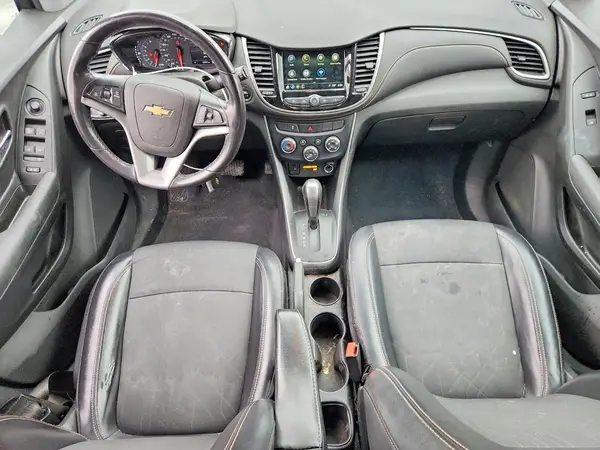 3GNCJLSB7KL158665 2019 CHEVROLET TRAX - Image 8
