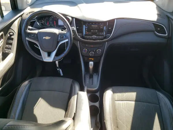 3GNCJLSB7KL179404 2019 CHEVROLET TRAX - Image 8