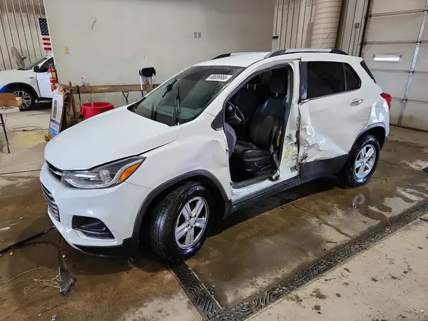 3GNCJLSB7KL250861 2019 CHEVROLET TRAX - Image 1