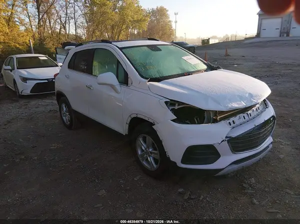 3GNCJLSB7KL255851 2019 CHEVROLET TRAX - Image 1