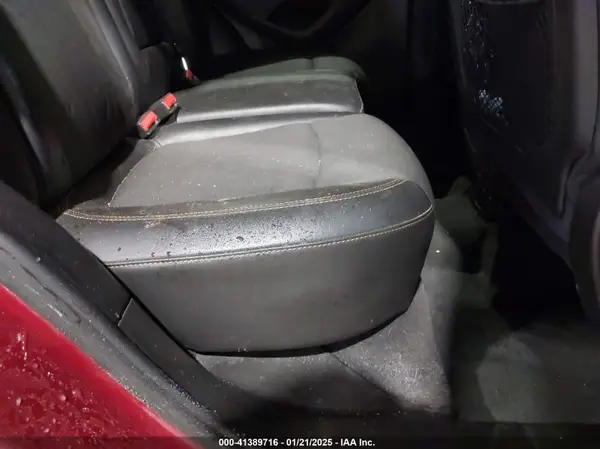 3GNCJLSB7KL267384 2019 CHEVROLET TRAX - Image 8
