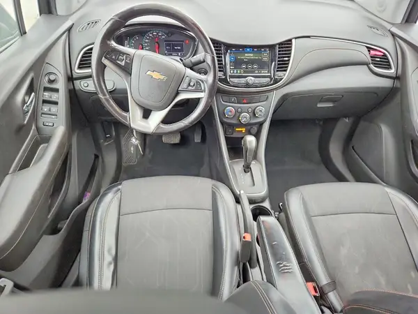 3GNCJLSB7KL273024 2019 CHEVROLET TRAX - Image 8