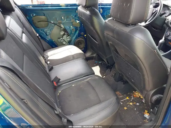 3GNCJLSB7KL275906 2019 CHEVROLET TRAX - Image 8