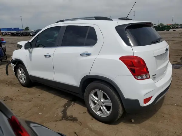 3GNCJLSB7KL288719 2019 CHEVROLET TRAX - Image 2