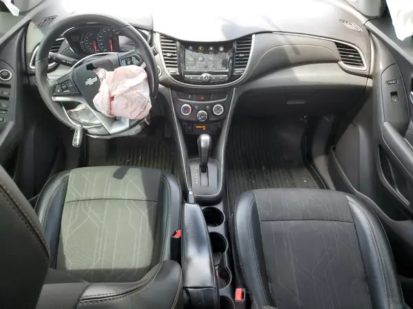 3GNCJLSB7KL288719 2019 CHEVROLET TRAX - Image 8