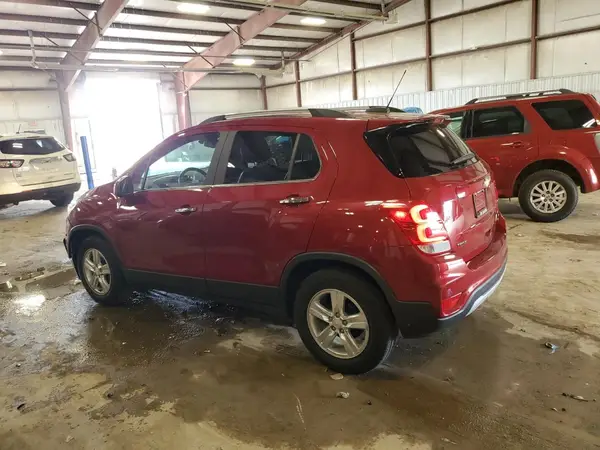 3GNCJLSB7KL296285 2019 CHEVROLET TRAX - Image 2