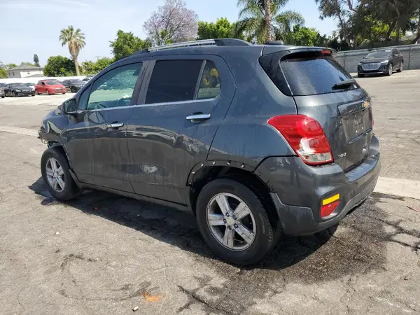 3GNCJLSB7KL372863 2019 CHEVROLET TRAX - Image 2