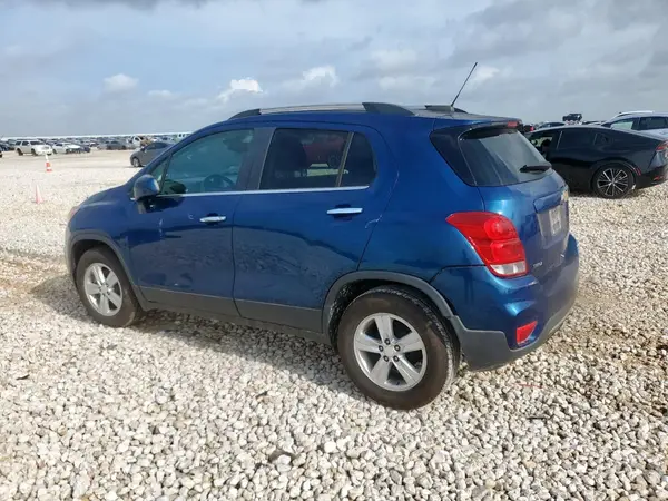 3GNCJLSB7KL380204 2019 CHEVROLET TRAX - Image 2