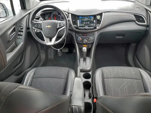 3GNCJLSB7KL381448 2019 CHEVROLET TRAX - Image 8