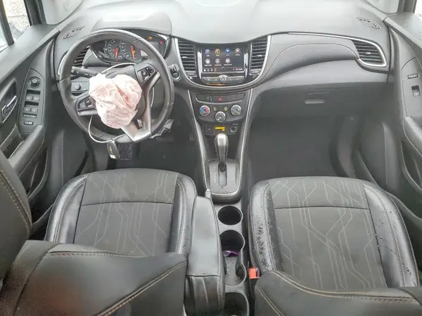 3GNCJLSB7LL119351 2020 CHEVROLET TRAX - Image 8