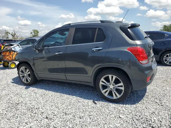 3GNCJLSB7LL132455 2020 CHEVROLET TRAX - Image 2