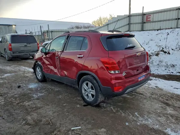 3GNCJLSB7LL138613 2020 CHEVROLET TRAX - Image 2