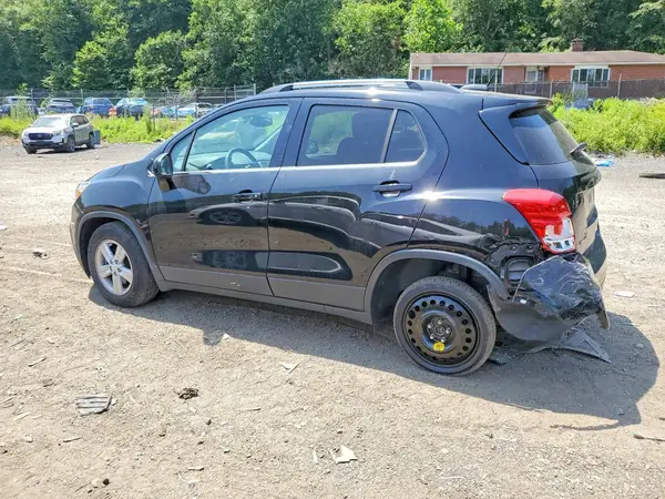 3GNCJLSB7LL182336 2020 CHEVROLET TRAX - Image 2