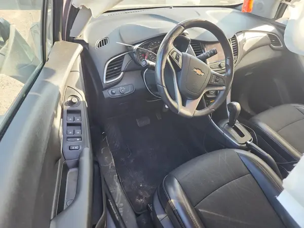 3GNCJLSB7LL188623 2020 CHEVROLET TRAX - Image 8