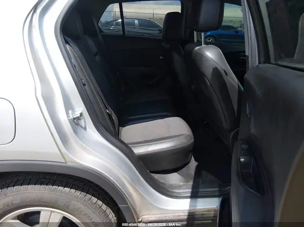 3GNCJLSB7LL207204 2020 CHEVROLET TRAX - Image 8