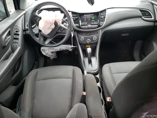 3GNCJLSB7LL218753 2020 CHEVROLET TRAX - Image 8