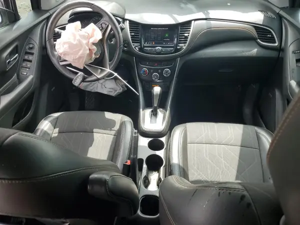 3GNCJLSB7LL230367 2020 CHEVROLET TRAX - Image 8