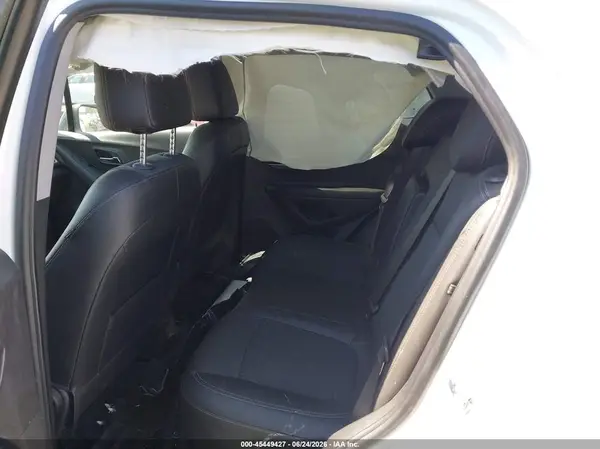 3GNCJLSB7LL233205 2020 CHEVROLET TRAX - Image 8