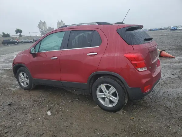 3GNCJLSB7LL254099 2020 CHEVROLET TRAX - Image 2
