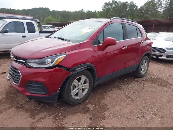 3GNCJLSB7LL264602 2020 CHEVROLET TRAX - Image 2