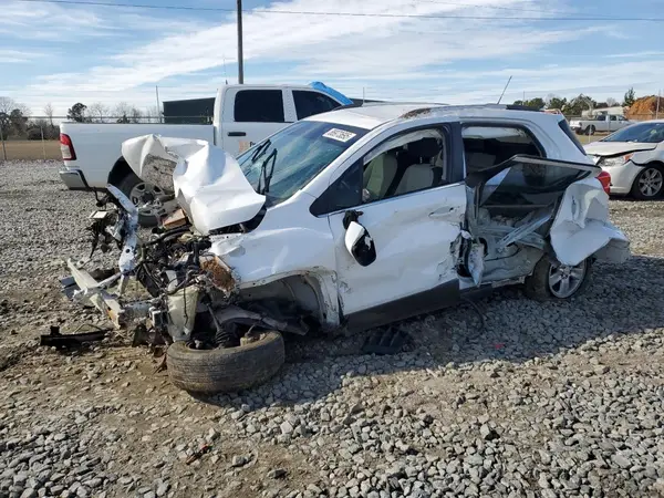 3GNCJLSB7LL300479 2020 CHEVROLET TRAX - Image 1